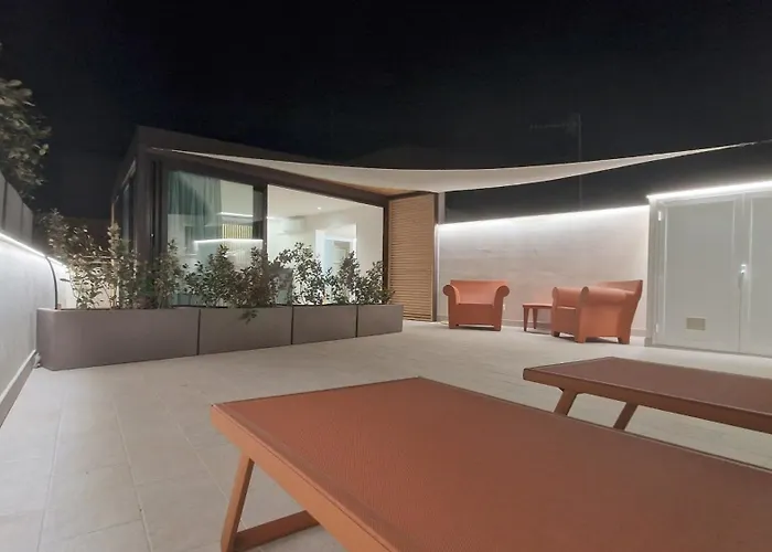 La Terrazza Su Corso Italia Daire *